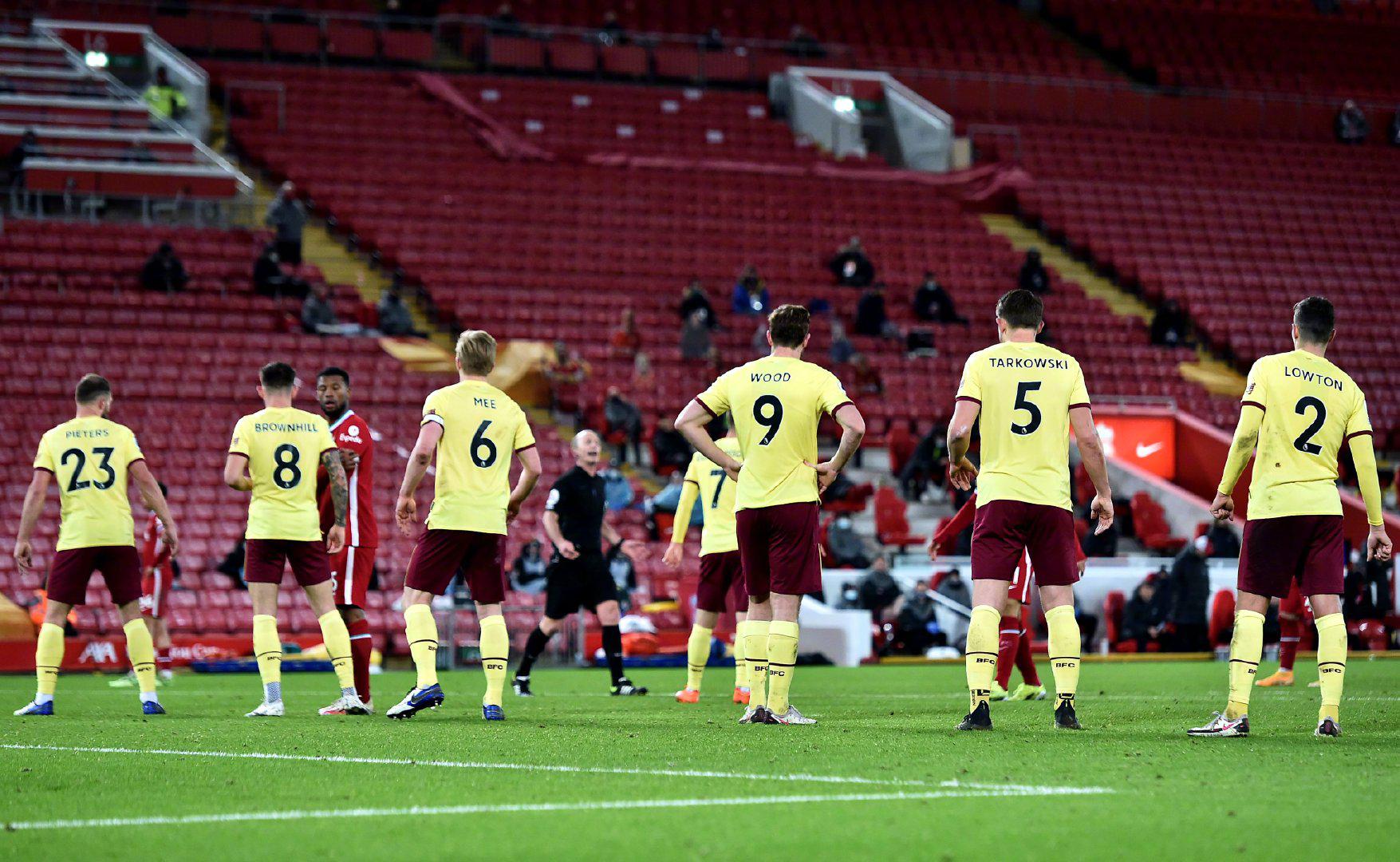 更是对所有 更是对所有